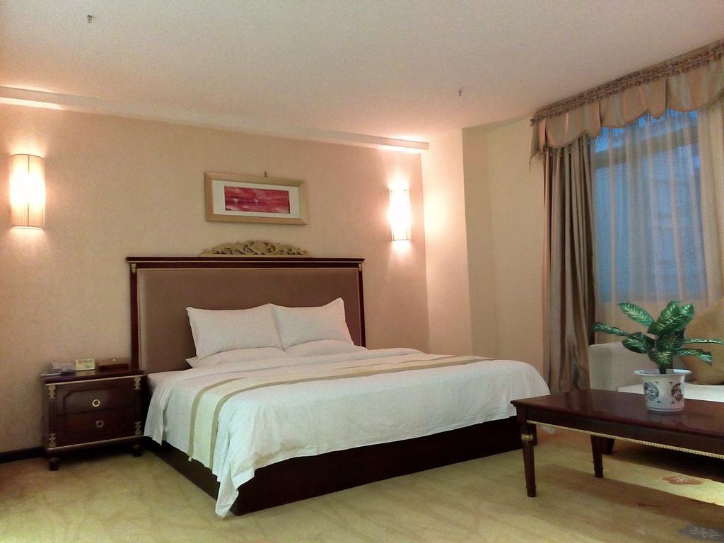 Guangzhou Li Gang Hotel قوانغتشو الغرفة الصورة