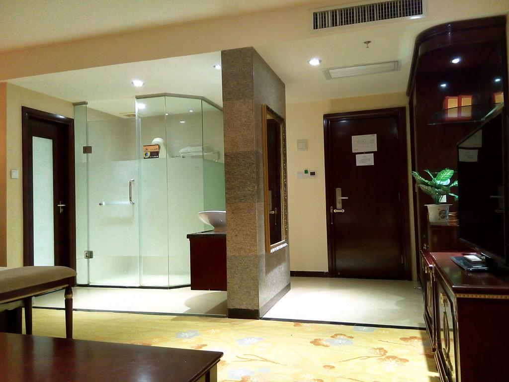Guangzhou Li Gang Hotel قوانغتشو الغرفة الصورة