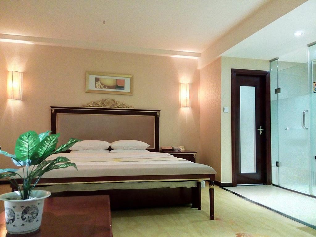 Guangzhou Li Gang Hotel قوانغتشو الغرفة الصورة